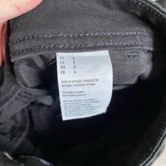 American Eagle MIDI Shorts - Picture 3 of 4